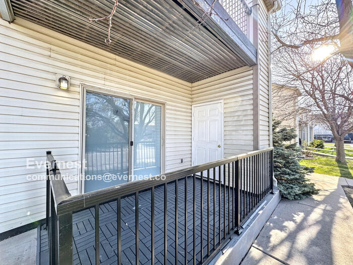 Building Photo - 18024 Becket Dr