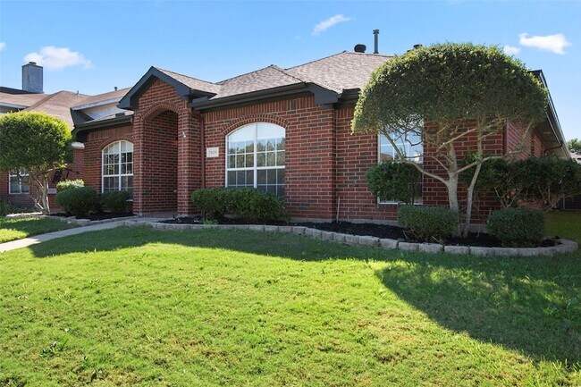 Building Photo - 7806 Harbor Dr