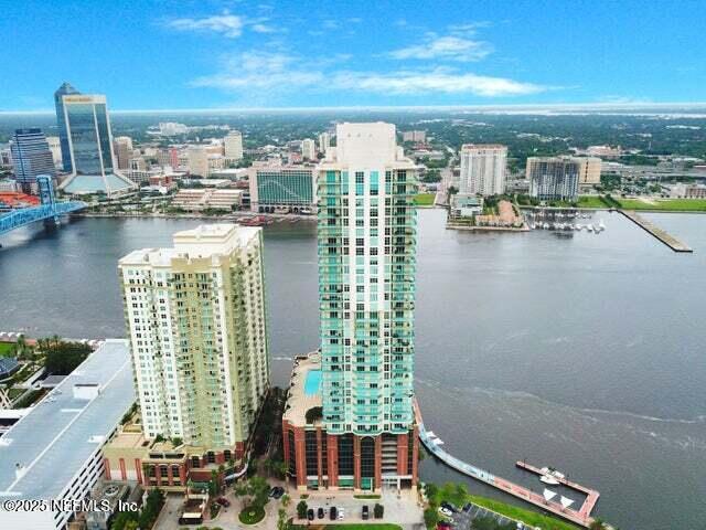 Building Photo - 1431 Riverplace Blvd