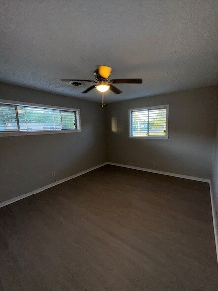 Building Photo - 5717 Woodrow St