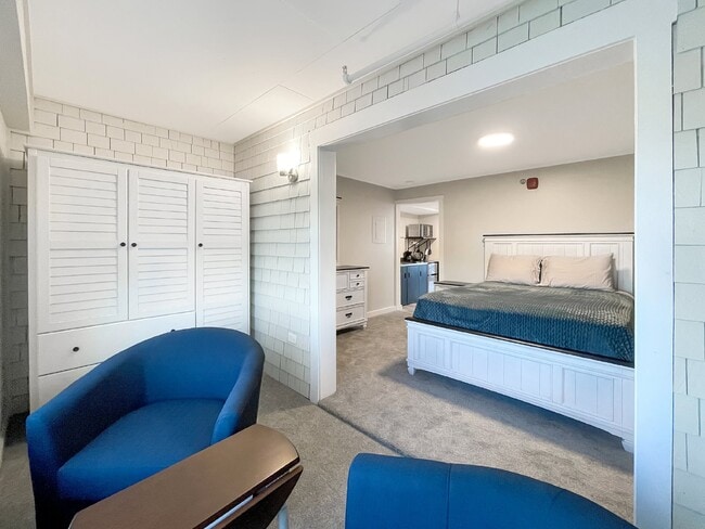 Building Photo - WINTER RENTAL 1 BED 1 BATH CONDO OCEAN AND MARSH VIEWS.