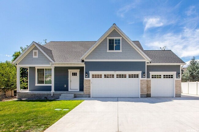 Primary Photo - 577 E 200 S