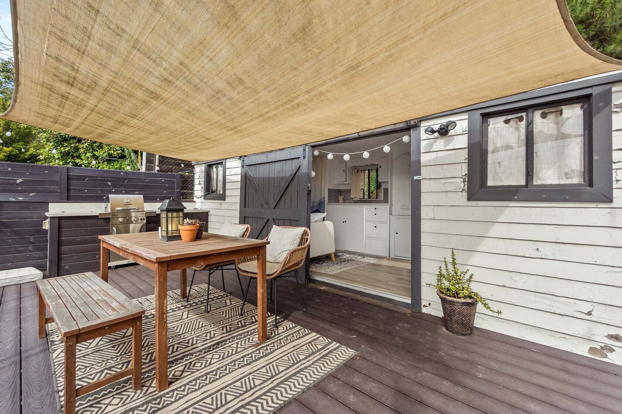 Building Photo - 529 Isabel St