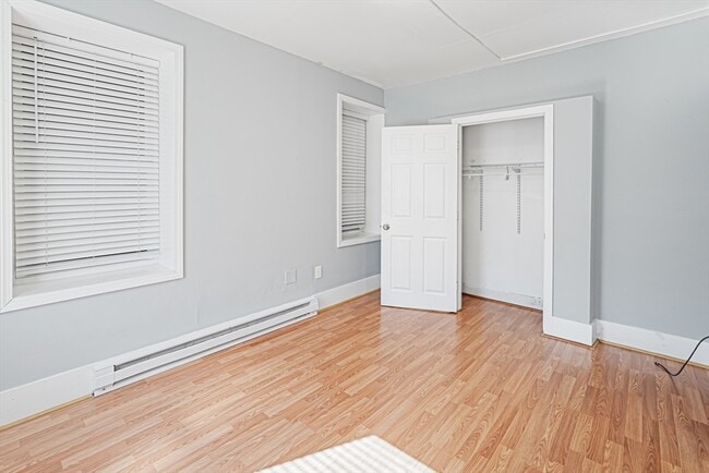 Building Photo - 24 Charlton St