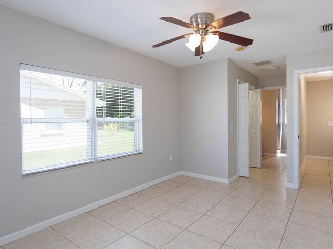 Building Photo - RENT THIS HOME WITH ZERO DEPOSIT MOVE IN: Beautiful Completely Updated 3 Bed / 2 Bath Home in Sou...