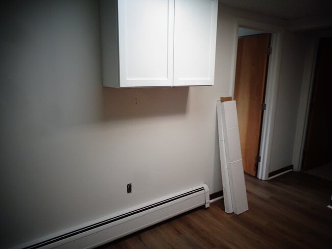 Building Photo - 43 White St