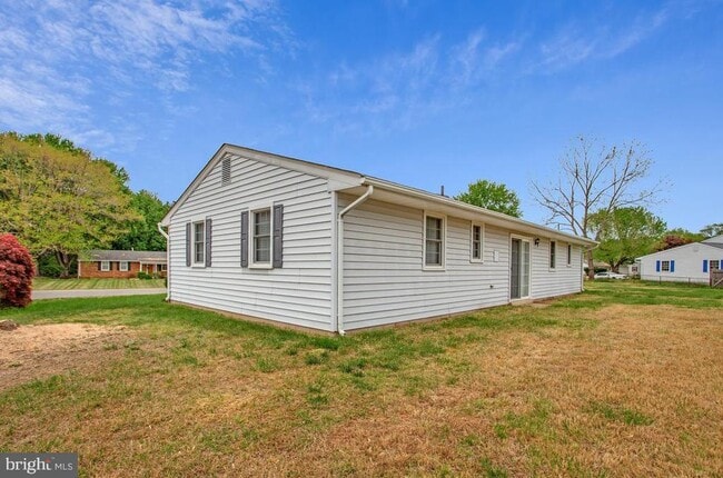 Building Photo - 1420 Knight Ave