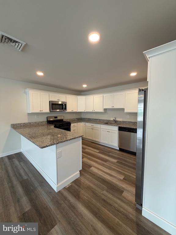 Building Photo - 3864 Ridge Pike