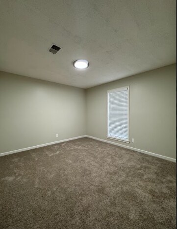 Building Photo - Charming 3 Bed, 2 Bath Rental in Simpsonvi...
