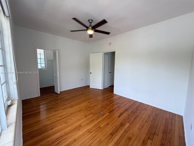 Building Photo - 1605 Jefferson Ave