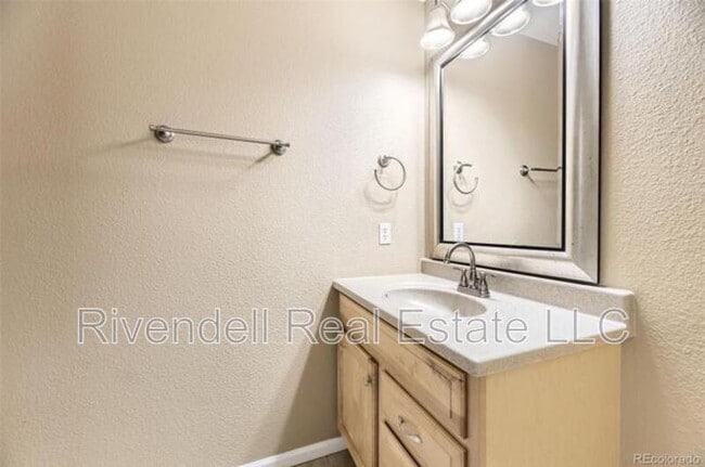 Building Photo - 11302 Tumbleweed Way