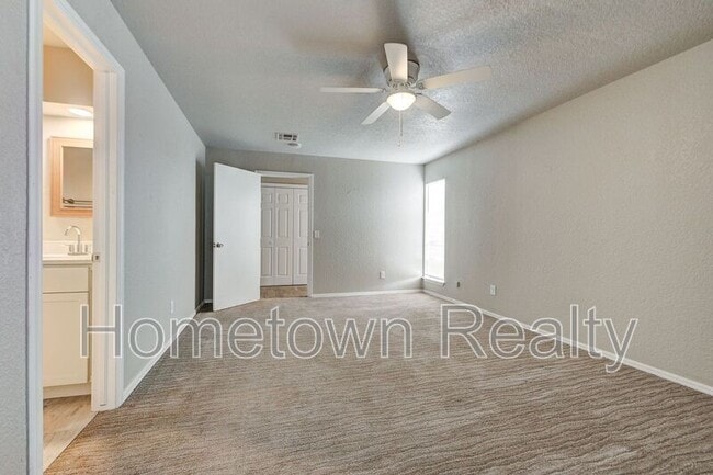 Building Photo - 6456 W Hefner Rd