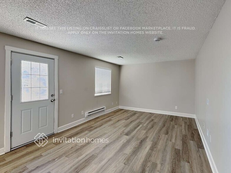 Building Photo - 8661 Red Clover Ct