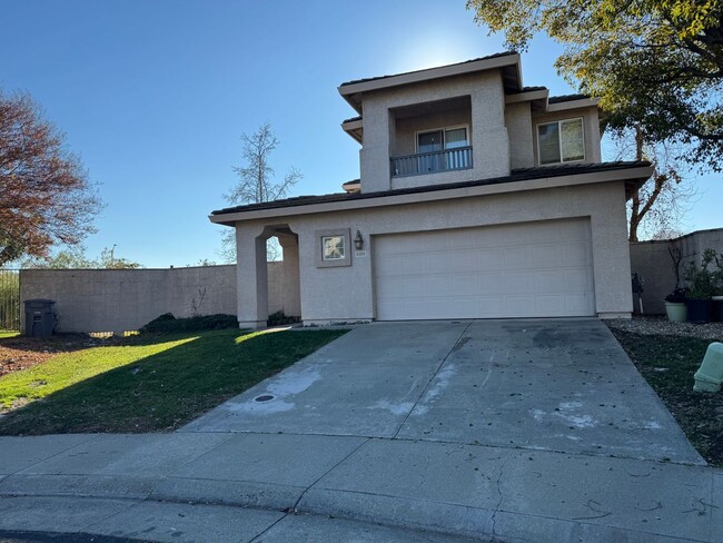 Primary Photo - Beautiful Rocklin home on Cul-de-sac