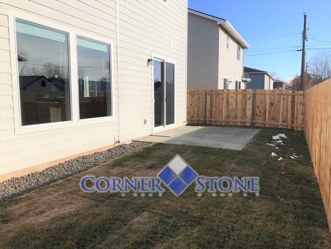Building Photo - Pet Friendly Home in Boise!!