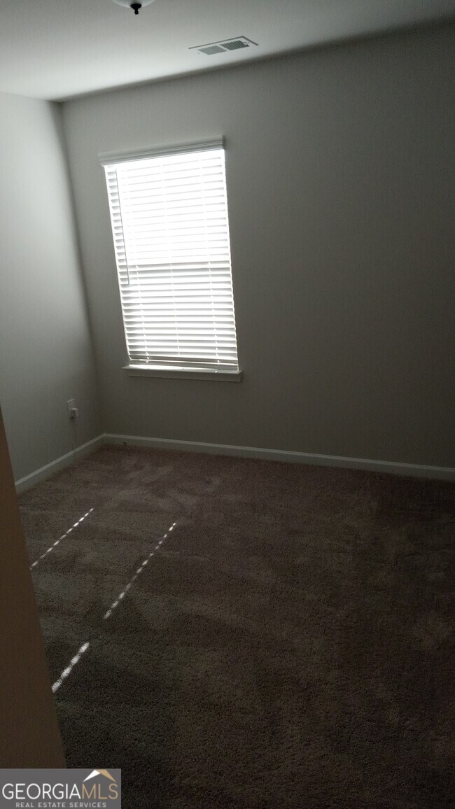 Building Photo - 2498 Polaris Way SW