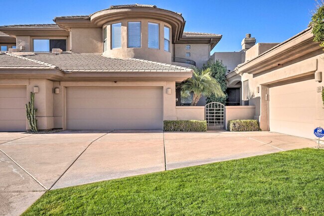 Building Photo - 15240 N Clubgate Dr
