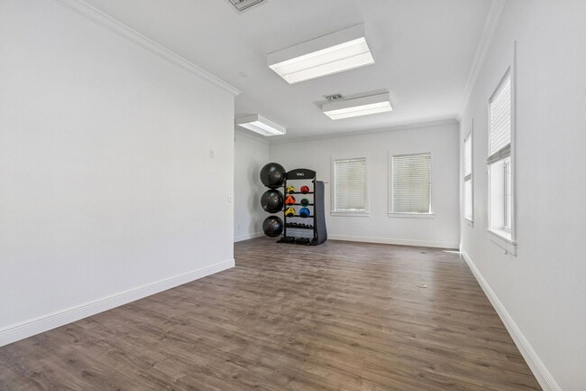 Building Photo - 12715 Taylor Nicolas Dr