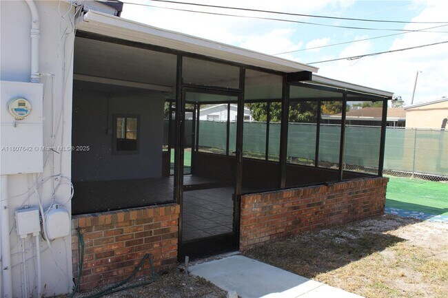 Building Photo - 6701 Branch St