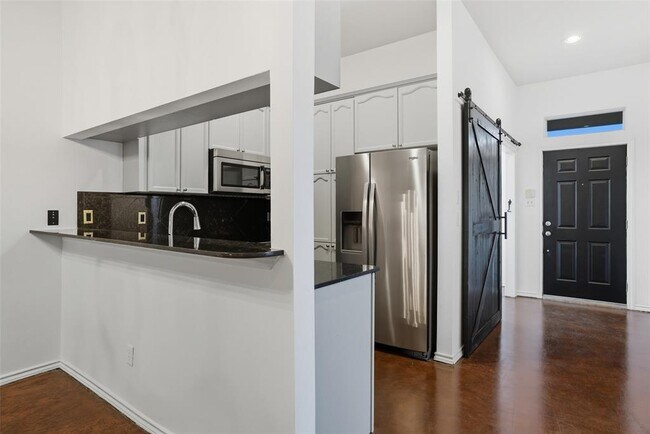 Building Photo - 2918 Ranch to Market Rd 620