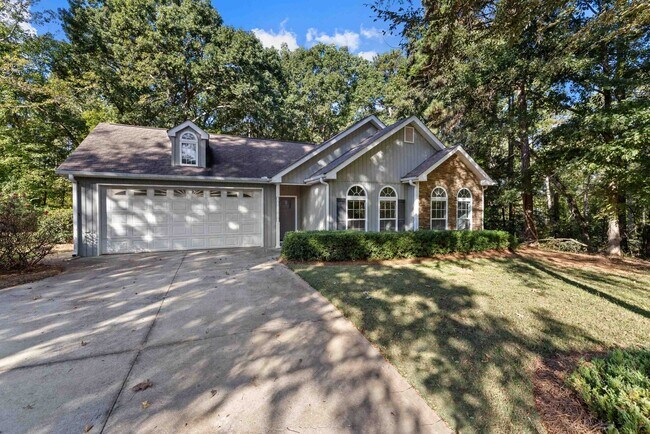 Building Photo - 129 Moudy Ln