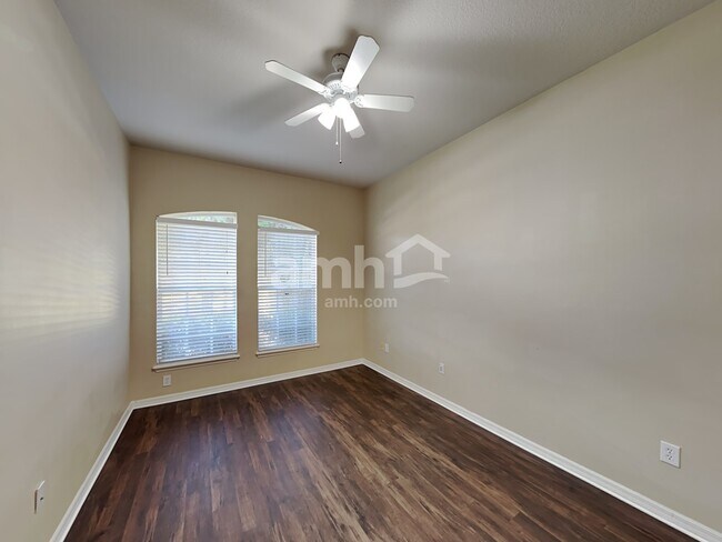 Building Photo - 8606 Winsome Way
