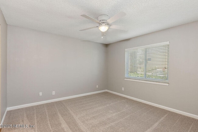 Building Photo - 6561 Mission Ct