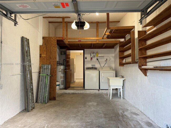 Building Photo - 8556 SW 210th Terrace