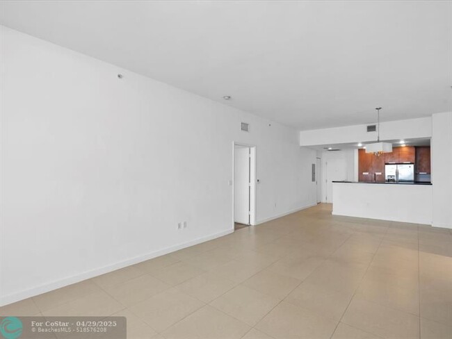 Building Photo - 7901 Hispanola Ave