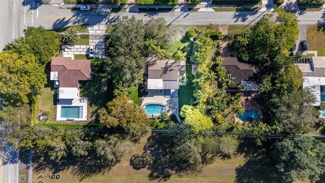 Building Photo - 5626 SW 69th Ave