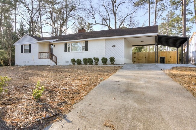 Building Photo - Fully Renovated Home in North Augusta