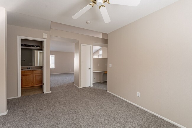 Building Photo - single level 3 bedroom home for rent