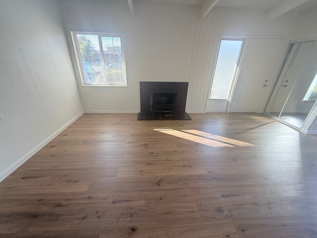 Building Photo - 4710 Cutting Cir