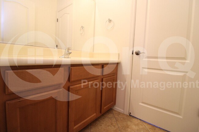 Building Photo - 1645 W Gentle Brook Trail