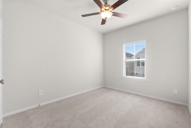 Building Photo - 700 Sand Dollar Dr