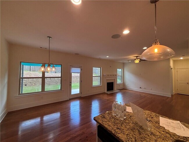 Building Photo - 1777 Weatherbrook Cir