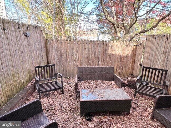 Building Photo - 1507 N Rodney St