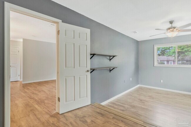 Building Photo - 2325 Merle Cir