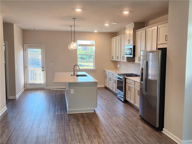 Building Photo - 408 Nix Ln