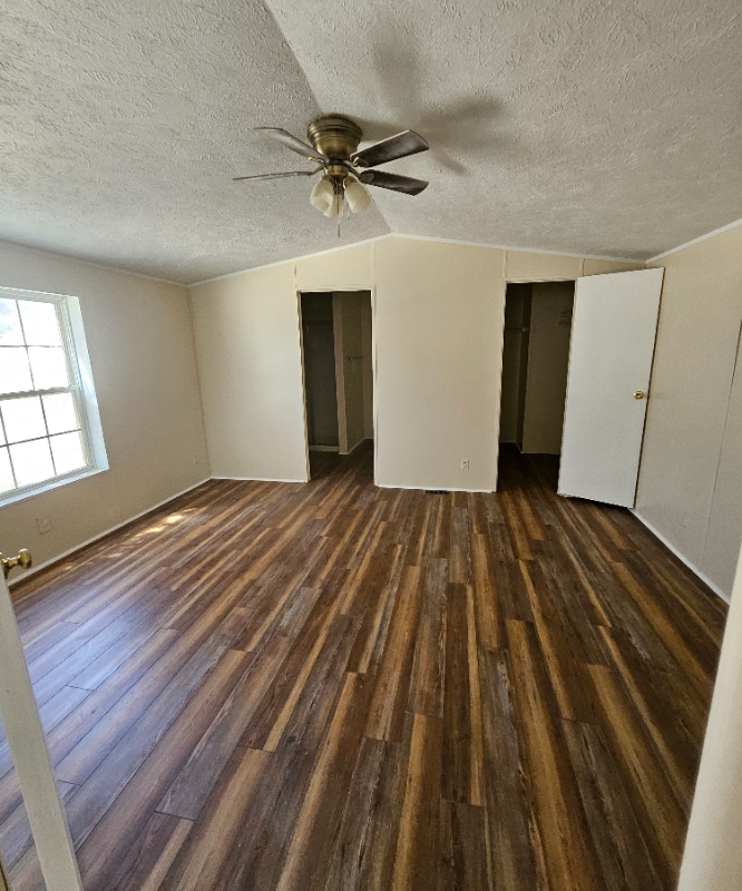 Building Photo - 324 W Front St