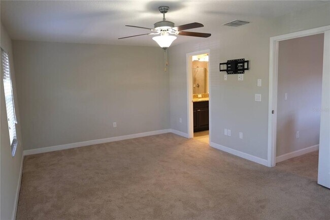 Building Photo - 28423 Pleasant Bay Lp