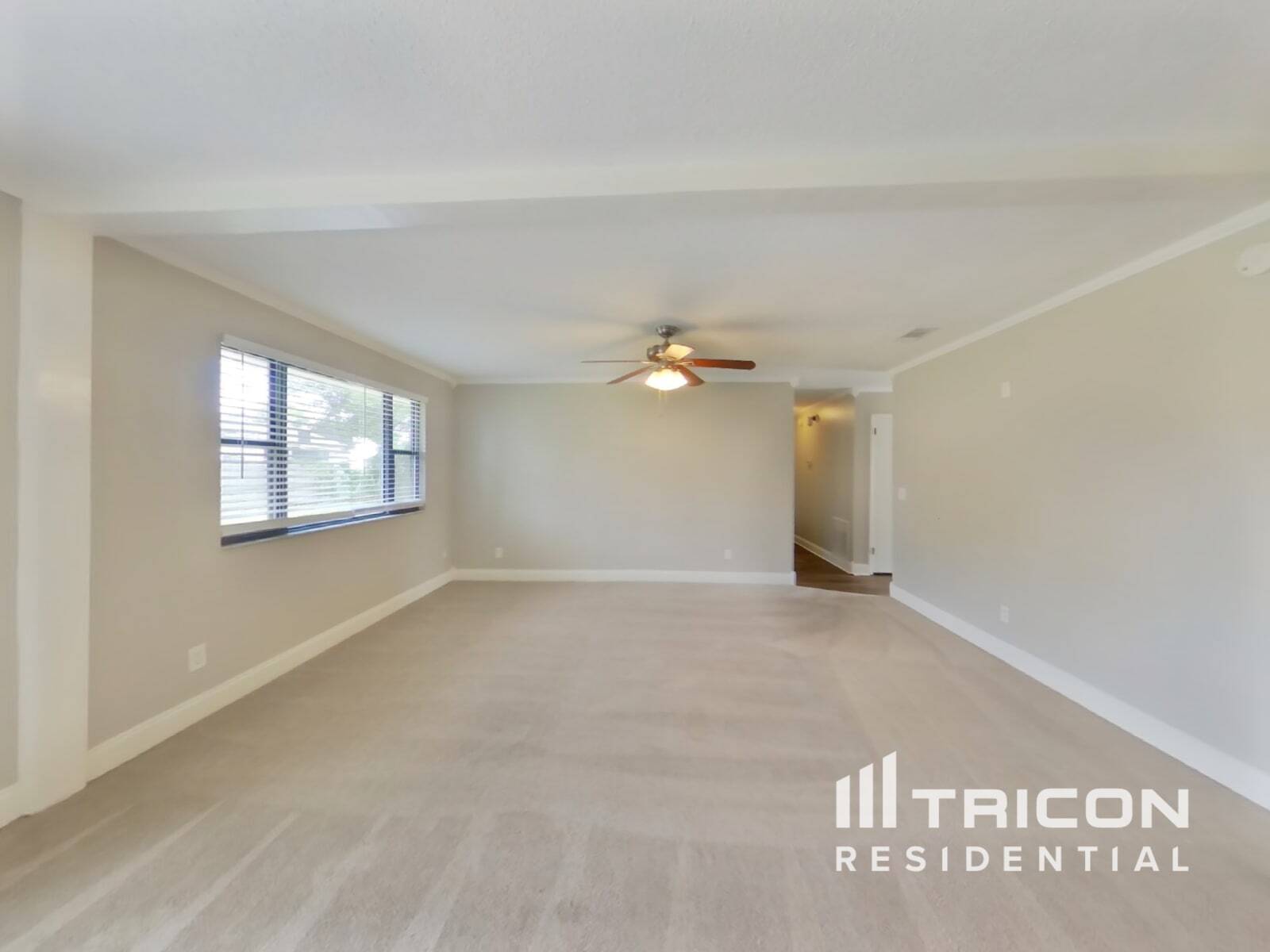 Building Photo - 5726 Springhaven Dr