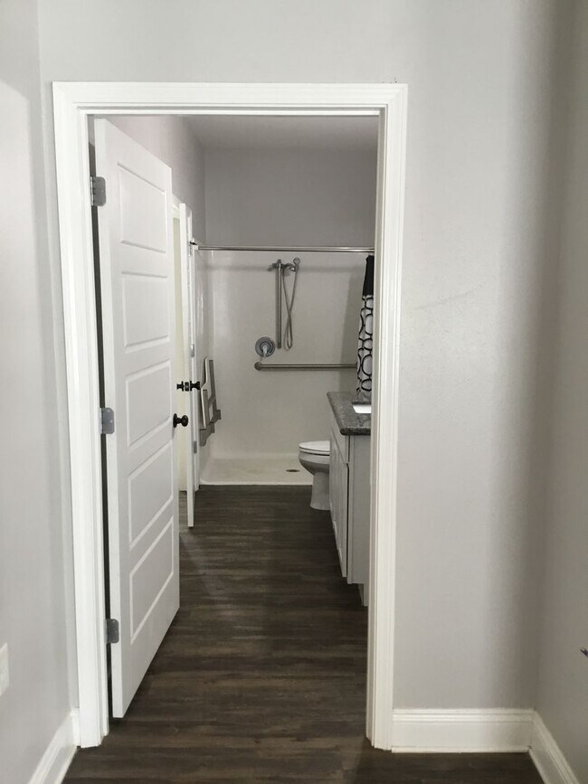 Building Photo - 101 Lacey Eden Ln