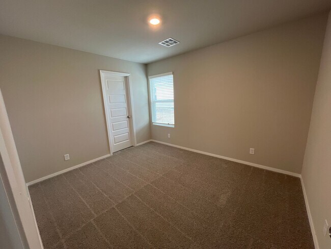 Building Photo - 1106 W Odessa Rd