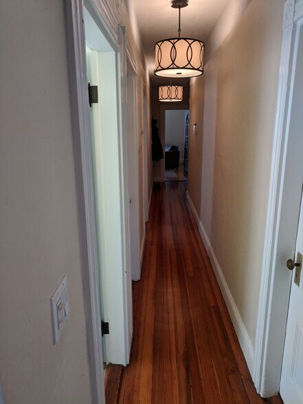 Building Photo - 301 Savin Hill Ave