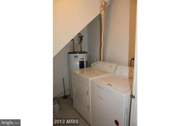 Building Photo - 13701 Autumn Vale Ct