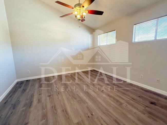 Building Photo - 9797 E La Palma Ave