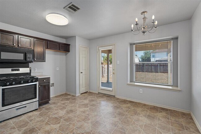 Building Photo - 14813 Falling Stone Ln