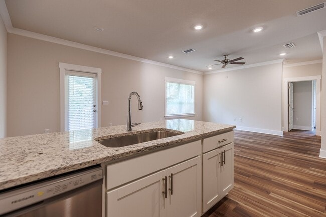 Building Photo - New Construction in Overland -3BR/2BA Aldridge floorplan!