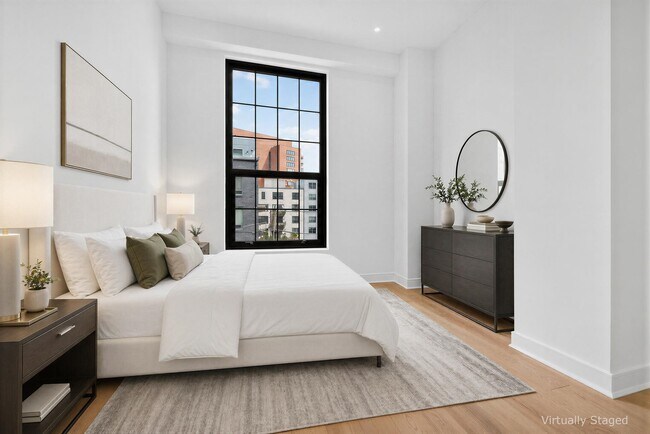 Building Photo - 38 Jackson St